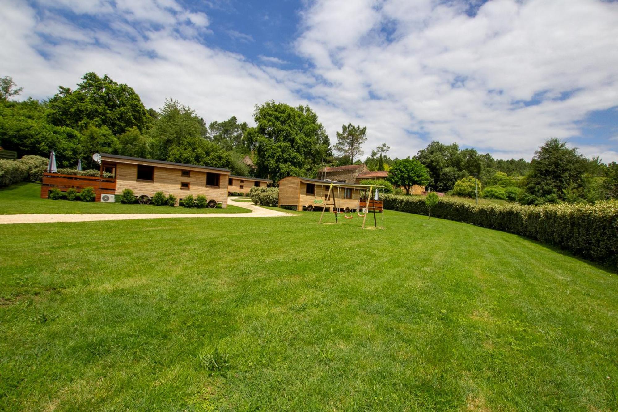Roulottes Gite Du Perigord Noir Lavaur  Ngoại thất bức ảnh